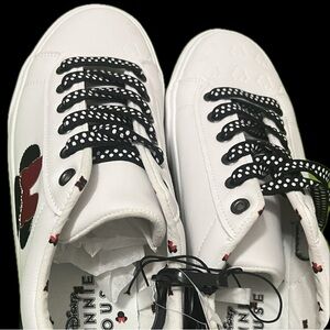 Disney Minnie Mouse Details white sneakers